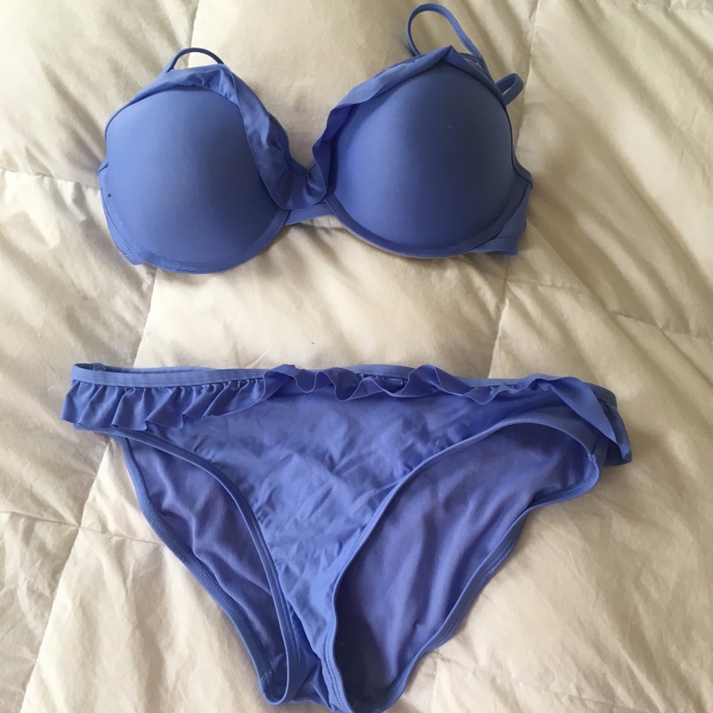 NWOT Purple Ruffle Bikini